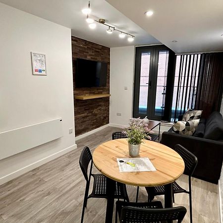 One Bed Apartment - City Centre แมนเชสเตอร์ ภายนอก รูปภาพ